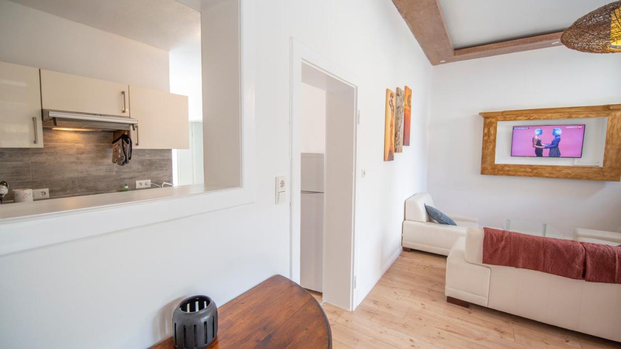 Apartment Mit Kleinem Innenhof Im Erdgeschoss Fuer Bis Zu 4 Personen Klotten Dış mekan fotoğraf