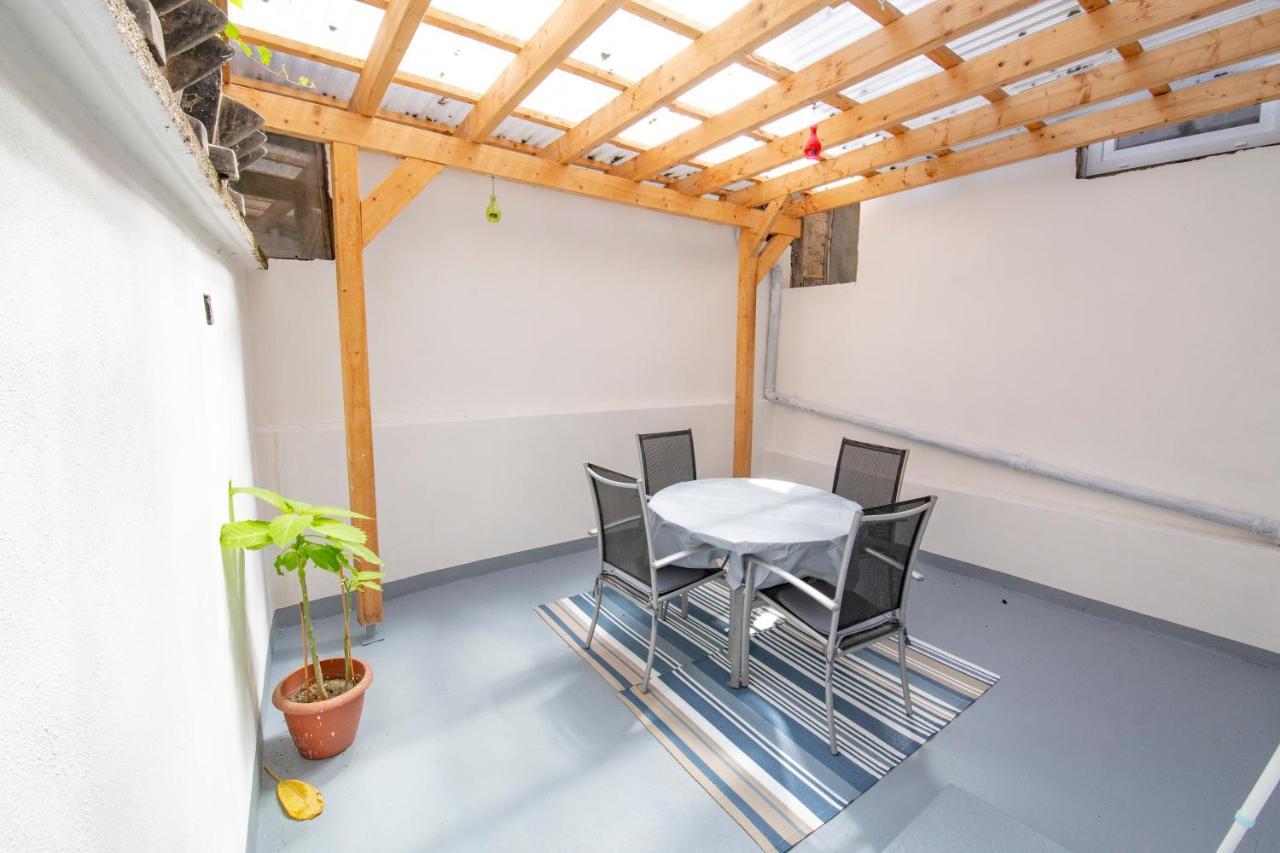 Apartment Mit Kleinem Innenhof Im Erdgeschoss Fuer Bis Zu 4 Personen Klotten Dış mekan fotoğraf